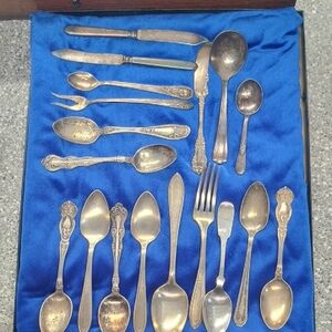 Elegant Silver Cutlery Set